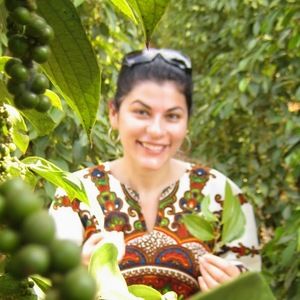 Meet your Posher, Niloufar